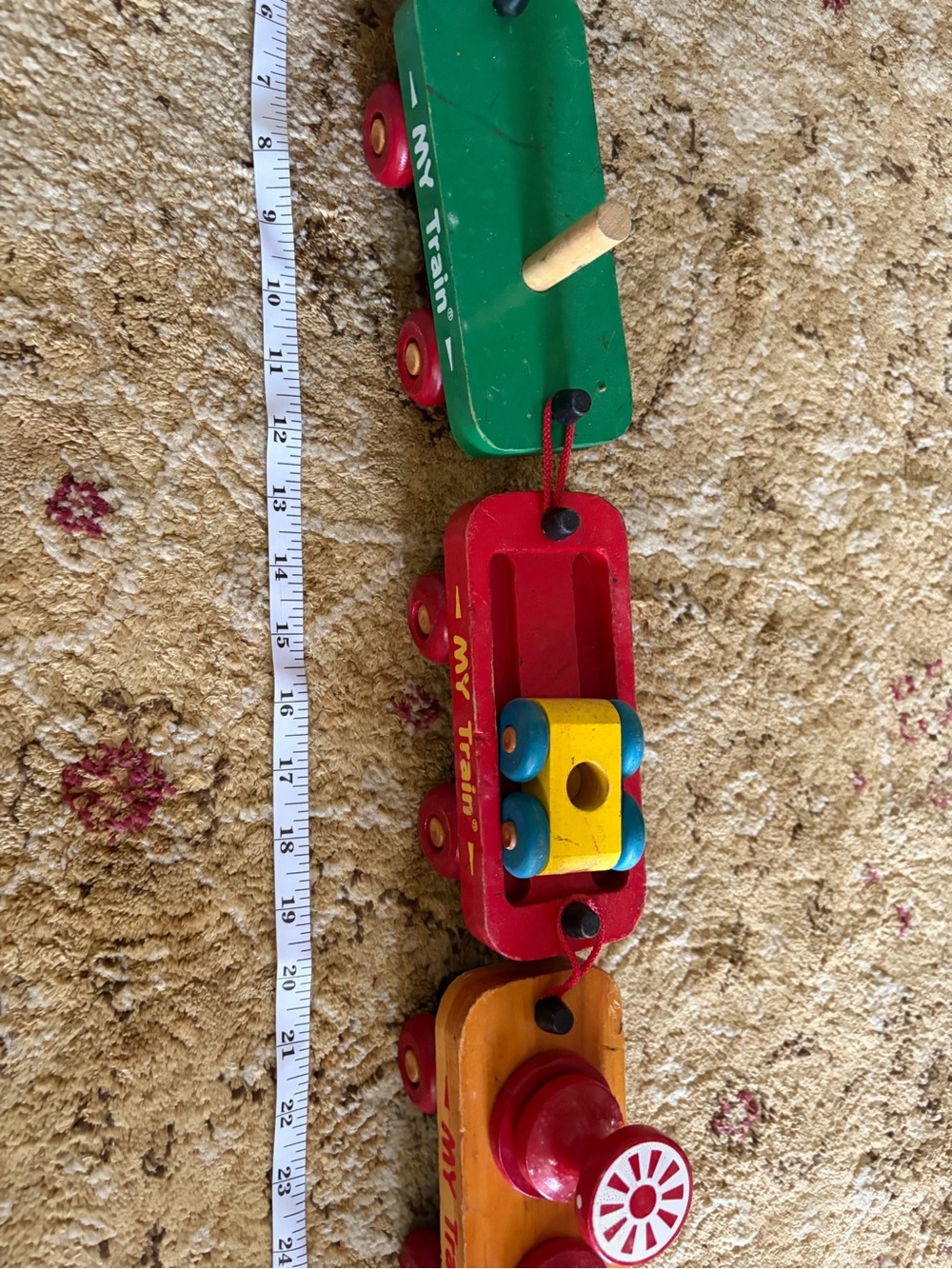 The Montgomery Schoolhouse Inc. Vermont My Train wooden set with pieces - Picture 4 of 16